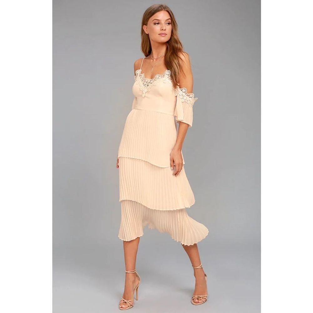 Lulu’s keepsake the label NWT All Time High Nude Lace Off-the-Shoulder Dress